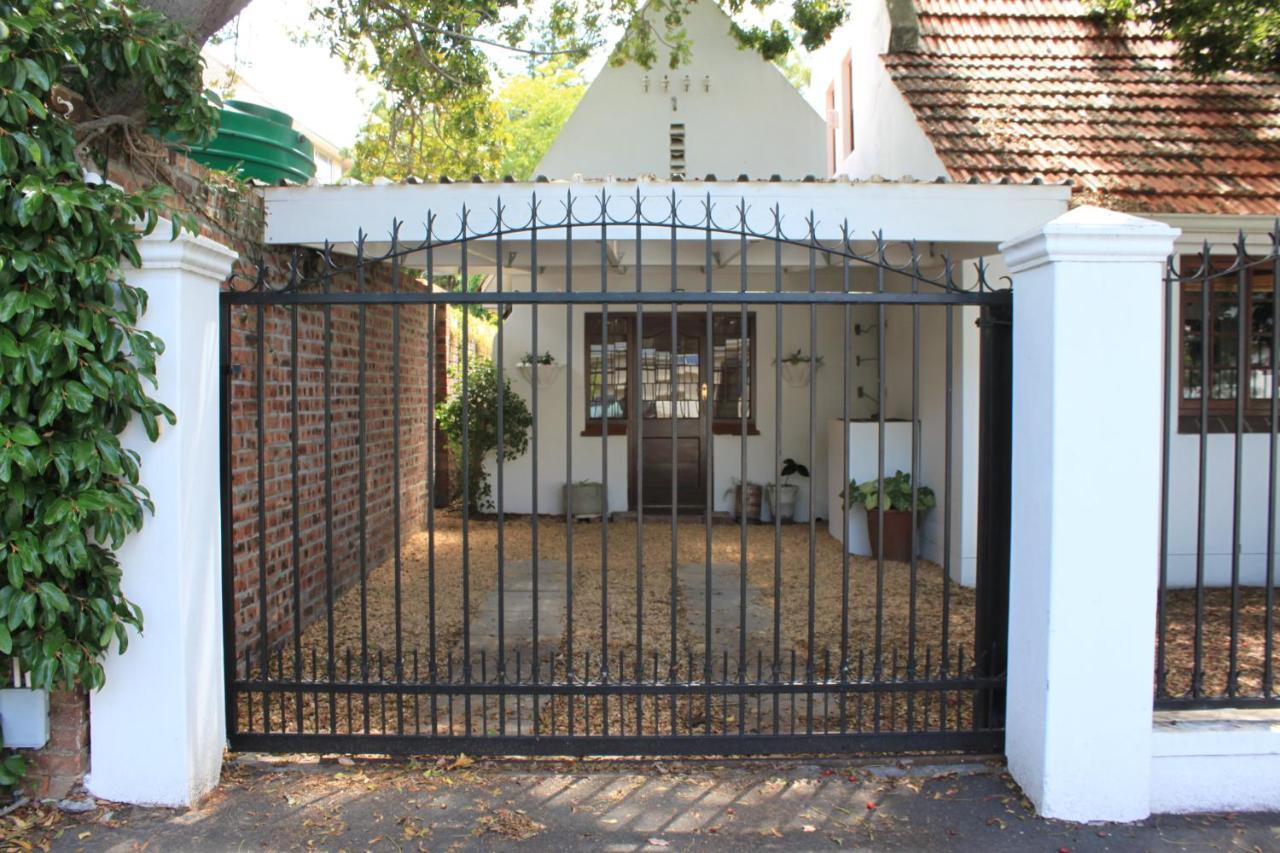 Schuilhoek Garden Terraces - Self Catering เคปทาวน์ ภายนอก รูปภาพ